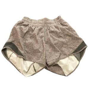 Lululemon Hottie Hots Womens Shorts Size 4